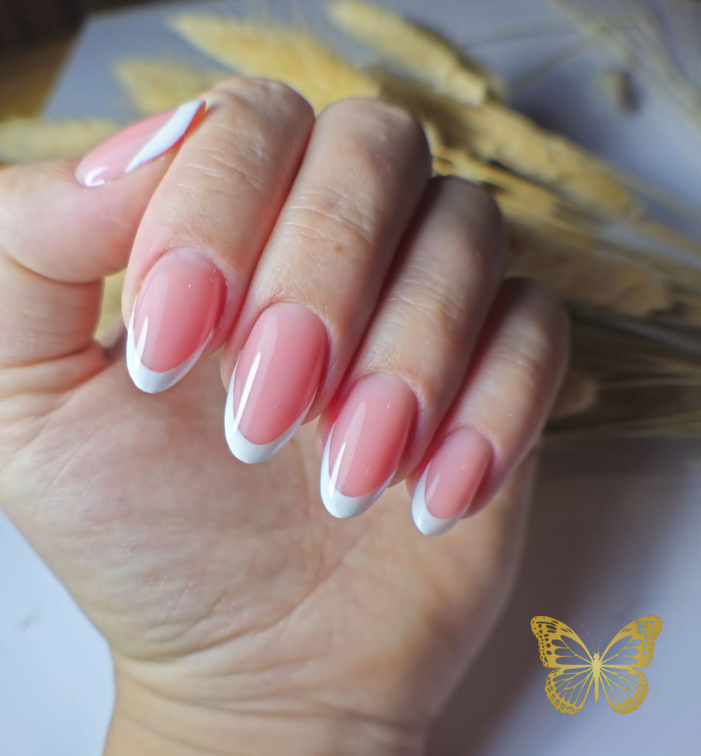 Hand- und Nagelpflege im Nagelstudio Frankfurt