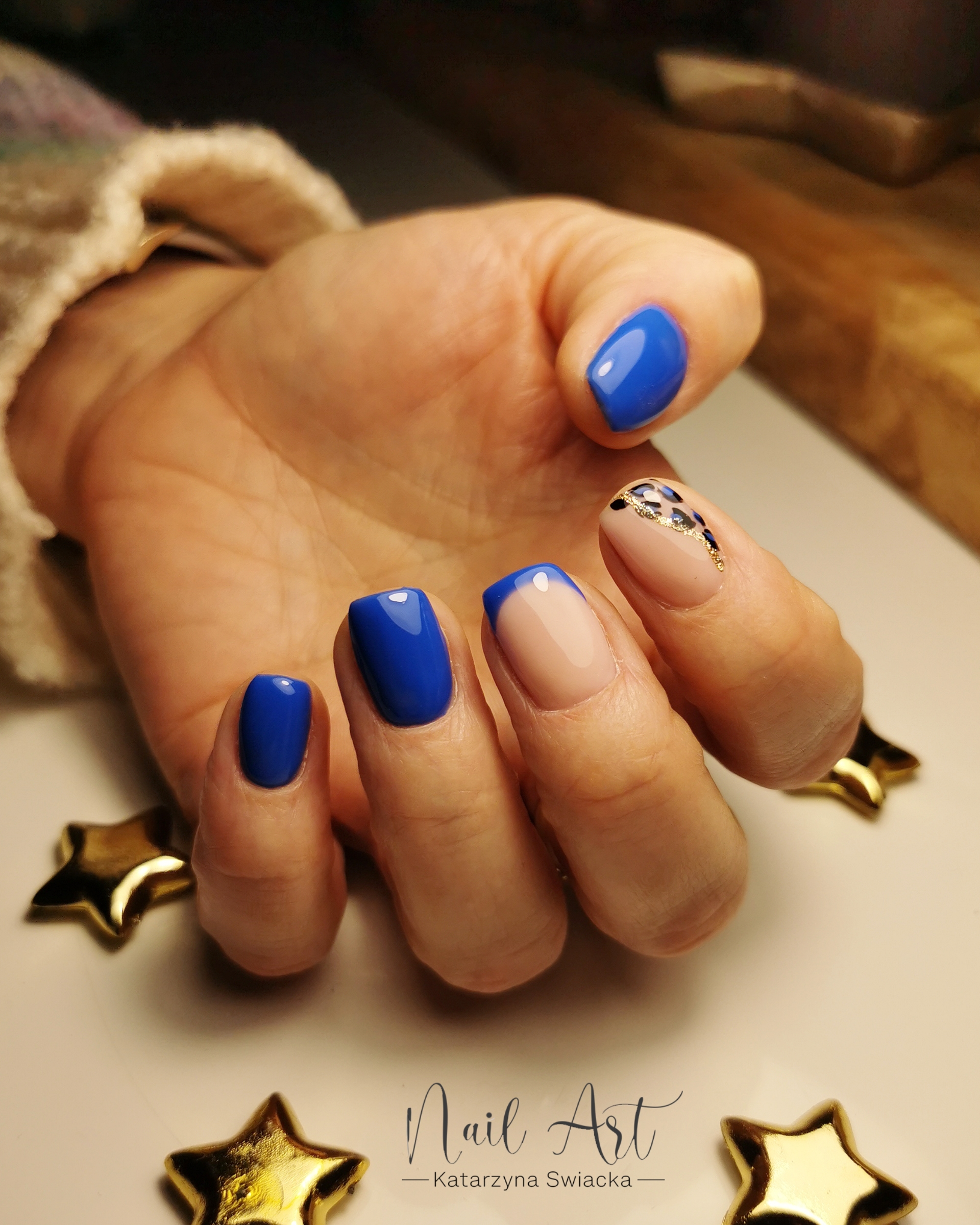 Nageldesign mit Glanz und sauberer Form